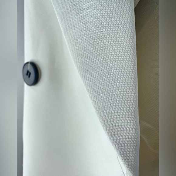 Gorgeous Oversized Double breasted Ivory Blazer US L - Picture 2 of 14